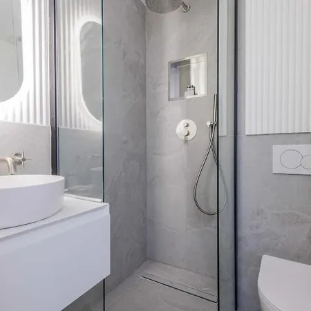 Charming Renovated Paris